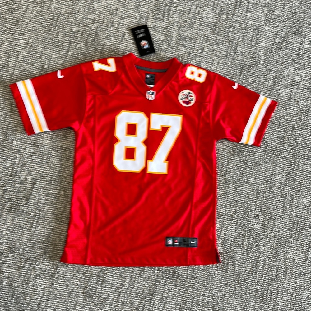 New with tags Nike Travis Kelce 87 Kansas city Chiefs jersey youth large 14-16